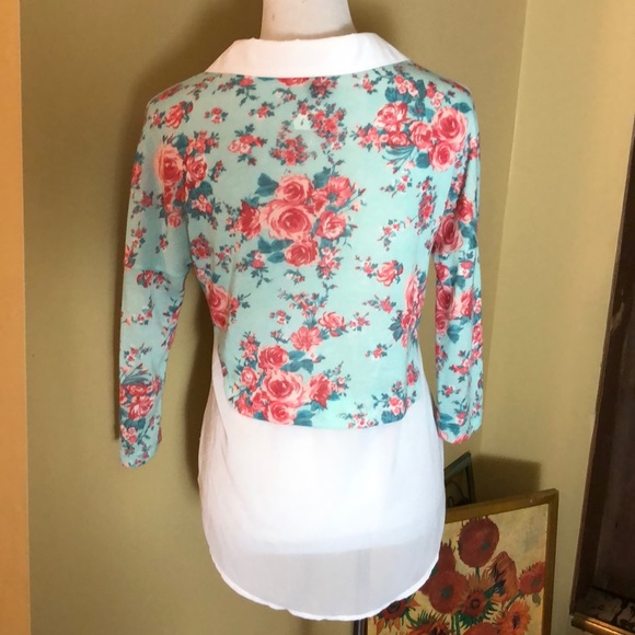 DEB sz MEDIUM Floral Sweater/Button Front $68 NEW - Picture 6 of 11